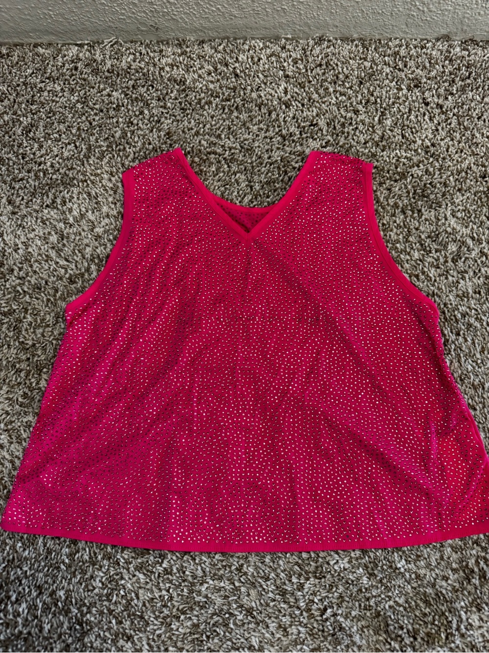 Queen of Sparkles Barbie Hot Pink M Tank New with Tags
